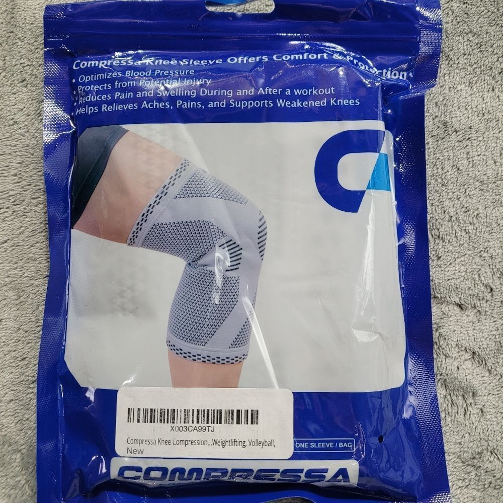 Compressa Knee Sleeve for Women & Men (Regular) - Non-Slip Compression Support f